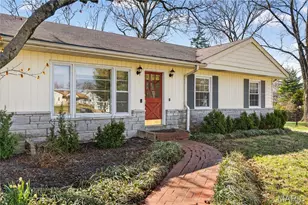 12 Ramblewood Ln, Creve Coeur, MO 63141 - Photo 1