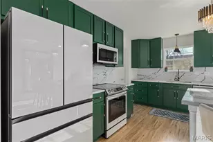 1928 Simba Cir, Saint Louis, MO 63125 - Photo 12