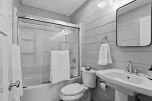 1057 Rockman Pl, Rock Hill, MO 63119 - Photo 12