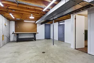 1057 Rockman Pl, Rock Hill, MO 63119 - Photo 16