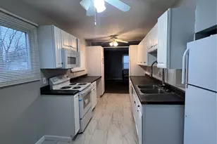 2675 Dunhill Dr, Maryland Heights, MO 63043 - Photo 6