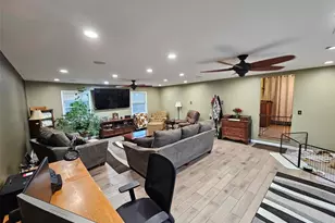 50 Saddlefield Ln, Troy, MO 63379 - Photo 6