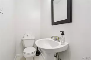 2329 Hunters Crest Dr, Wildwood, MO 63038 - Photo 34