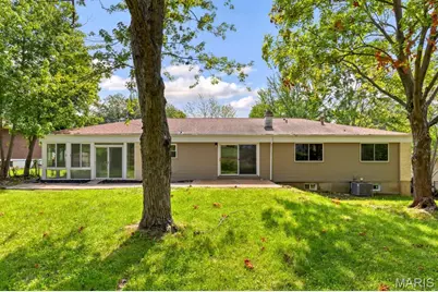 815 Ariege Drive, Creve Coeur, MO 63141 - Photo 40