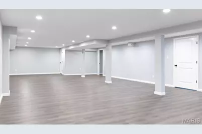 815 Ariege Drive, Creve Coeur, MO 63141 - Photo 32