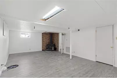 313 Saint Lawrence Drive, Ballwin, MO 63021 - Photo 14