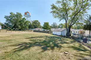 18 White Dr, Saint Louis, MO 63135 - Photo 44