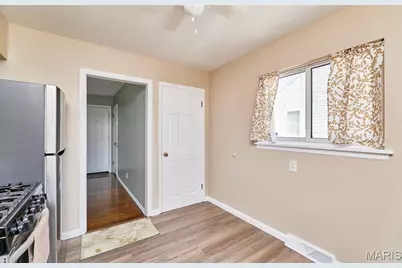 18 White Drive, Saint Louis, MO 63135 - Photo 16