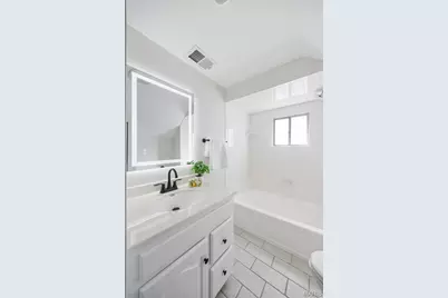 918 Nancy Carol Lane, Glendale, MO 63122 - Photo 12