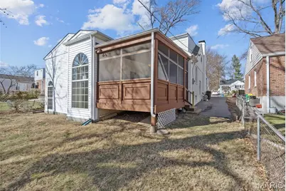 918 Nancy Carol Lane, Glendale, MO 63122 - Photo 50