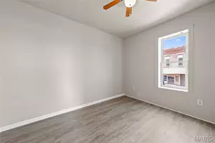 318 Broadway St, Elsberry, MO 63343 - Photo 28