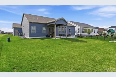 765 Bretton Trails Drive, Lake Saint Louis, MO 63367 - Photo 8