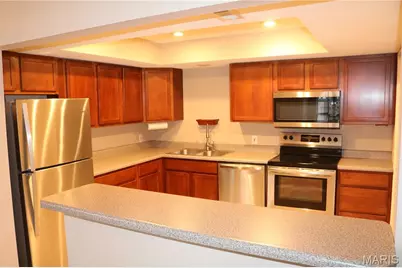927 Claytonbrook Drive #3, Ballwin, MO 63011 - Photo 8