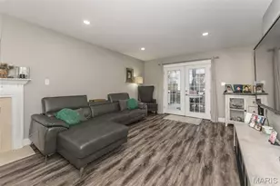 1208 Flintshire Ln, Lake Saint Louis, MO 63367 - Photo 6