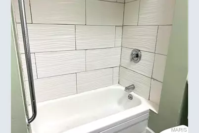 4159 Schiller Place, Saint Louis, MO 63116 - Photo 12