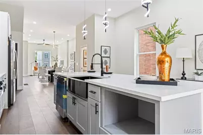 4209 Norfolk Avenue, Saint Louis, MO 63110 - Photo 12