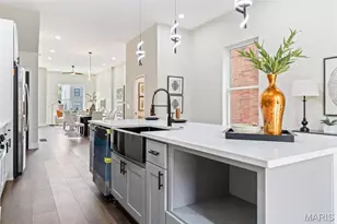 4209 Norfolk Ave, Saint Louis, MO 63110 - Photo 12