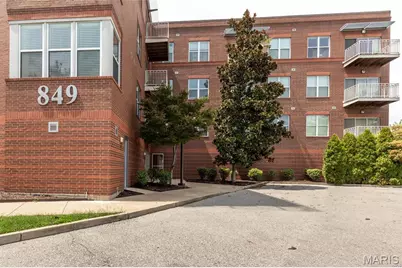 849 Westgate Avenue #305, Saint Louis, MO 63130 - Photo 1