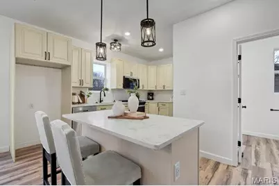 2 Lawn Place, Saint Louis, MO 63110 - Photo 16