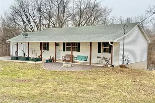 13001 Woodland Groves Pl, Hannibal, MO 63401 - Photo 2