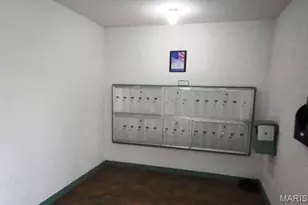 1400 Heritage Landing, Saint Charles, MO 63303 - Photo 6