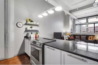 4100 Laclede Avenue #310, Saint Louis, MO 63108 - Photo 14