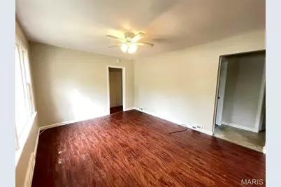 303 Midridge Drive, Saint Louis, MO 63137 - Photo 2