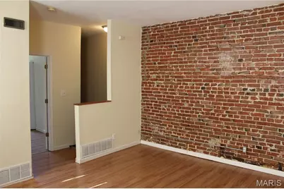 4261 Russell Boulevard, Saint Louis, MO 63110 - Photo 24