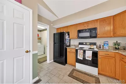 11318 Taylor Pines Drive, Maryland Heights, MO 63043 - Photo 14