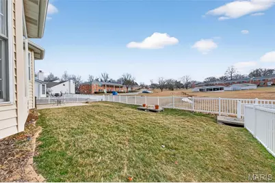11318 Taylor Pines Drive, Maryland Heights, MO 63043 - Photo 28