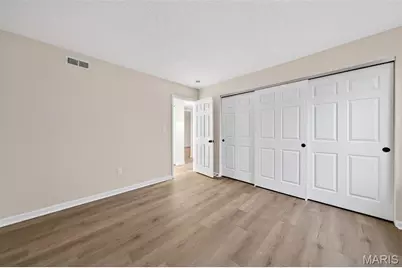 19 Berview Circle #H, Saint Louis, MO 63129 - Photo 14