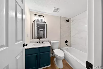 19 Berview Circle #H, Saint Louis, MO 63129 - Photo 18