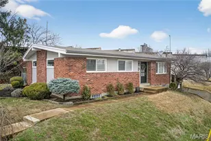 1325 Yale Ave, Richmond Heights, MO 63117 - Photo 4