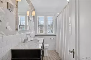 216 Elm Ave, Glendale, MO 63122 - Photo 38