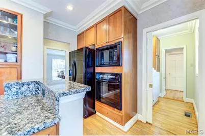 8161 Stratford Drive, Saint Louis, MO 63105 - Photo 24