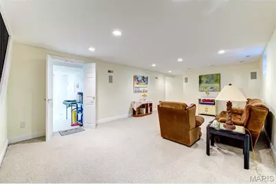 8161 Stratford Drive, Saint Louis, MO 63105 - Photo 56