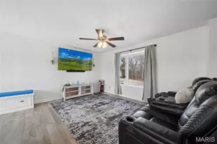 8 Dogwood Ln, Hillsboro, MO 63050 - Photo 4