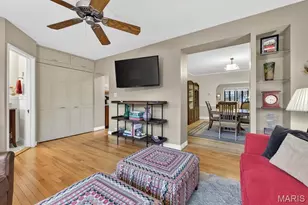 7435 Cornell Ave, Saint Louis, MO 63130 - Photo 14