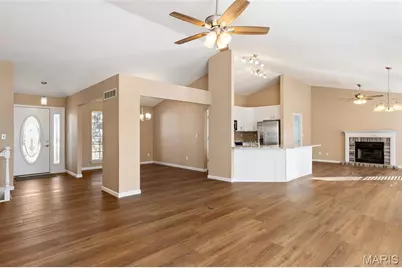 3515 Eagles Hill Ridge, Saint Charles, MO 63303 - Photo 4