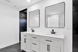 592 Phelps Ln, Elsberry, MO 63343 - Photo 40