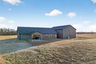 592 Phelps Ln, Elsberry, MO 63343 - Photo 54