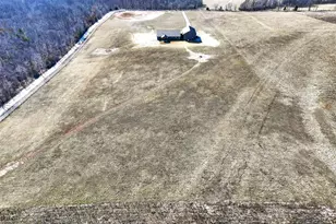 592 Phelps Ln, Elsberry, MO 63343 - Photo 72