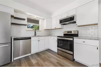 32 Laura Drive, Saint Peters, MO 63376 - Photo 8