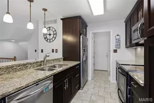 1743 Blue Oak Dr, Chesterfield, MO 63017 - Photo 6