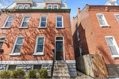 2253 Indiana Avenue, Saint Louis, MO 63104 - Photo 2