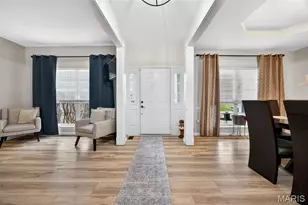 1317 Auburn Hills Dr, Saint Charles, MO 63304 - Photo 2