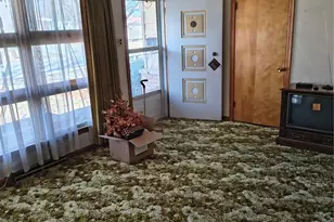 324 Elmwood Dr, Saint Charles, MO 63301 - Photo 4