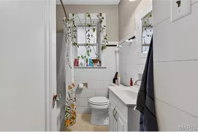 4958 Tholozan Avenue, Saint Louis, MO 63109 - Photo 8