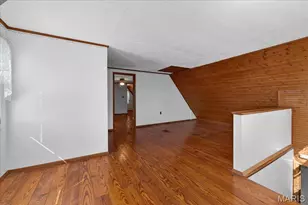 10300 Toelle Ln, Saint Louis, MO 63137 - Photo 16