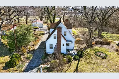 10300 Toelle Lane, Saint Louis, MO 63137 - Photo 24